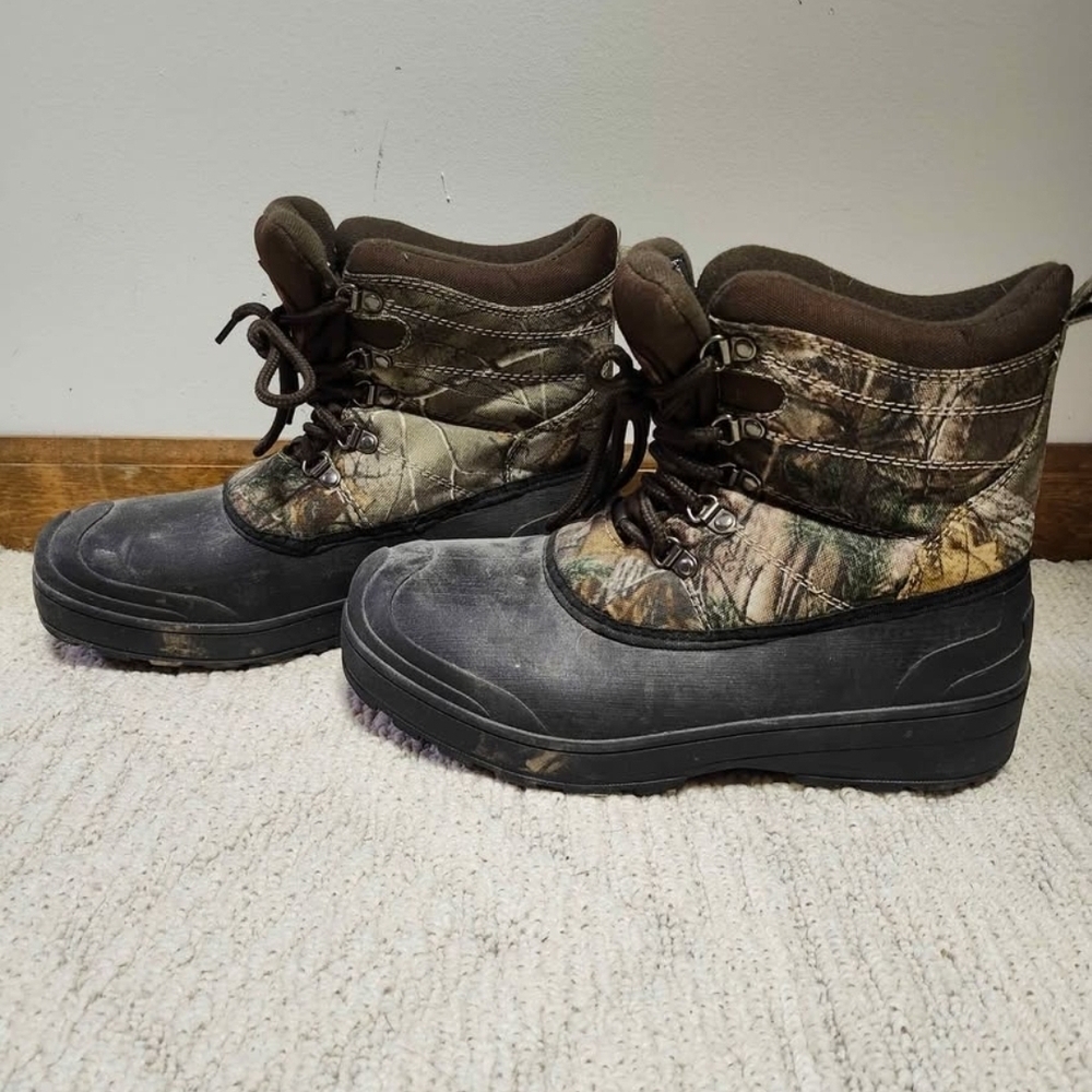 Ozark Trail Camouflage and Black Men's Boots